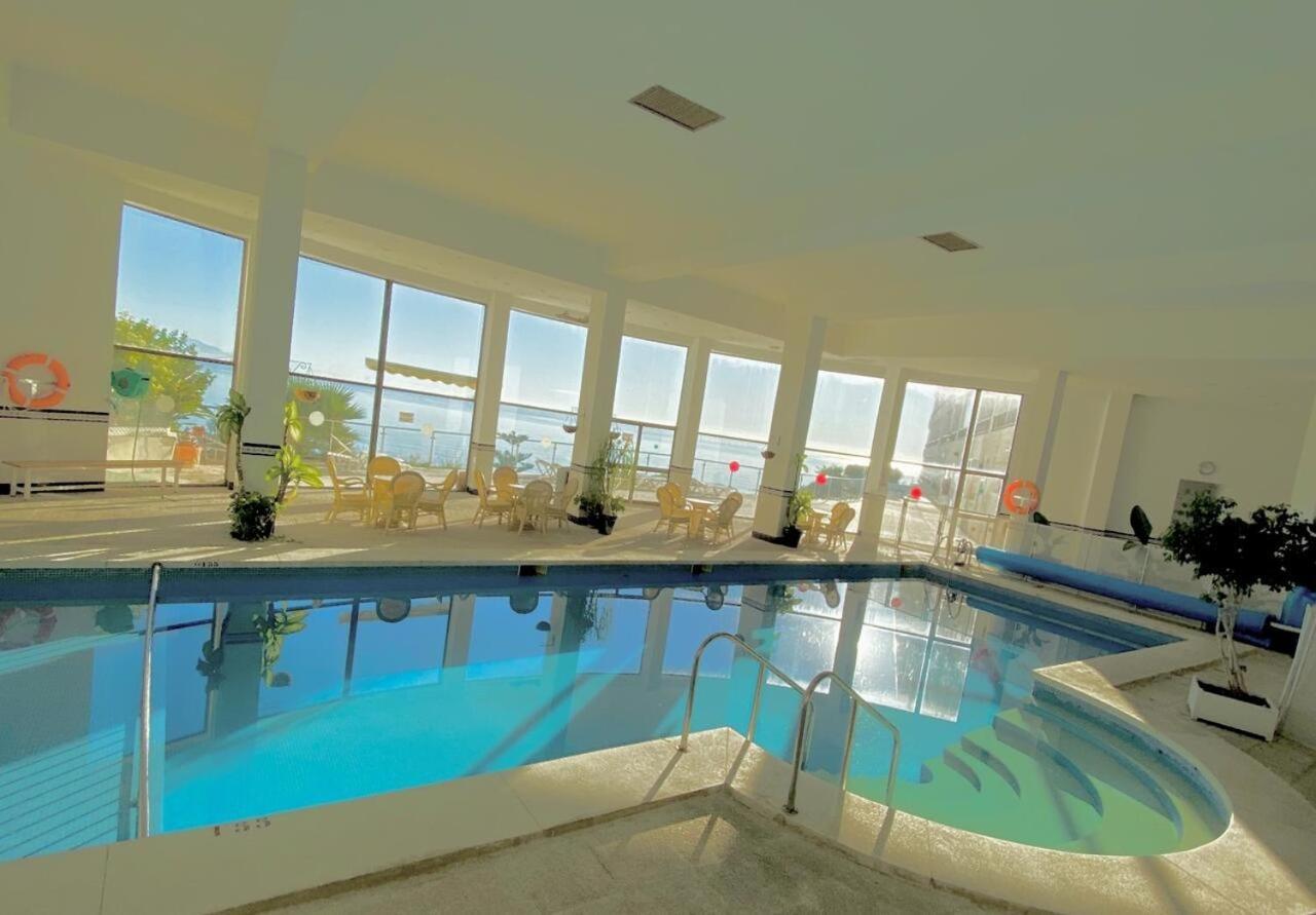 New Fabulous Beachfront Torremolinos Exteriör bild